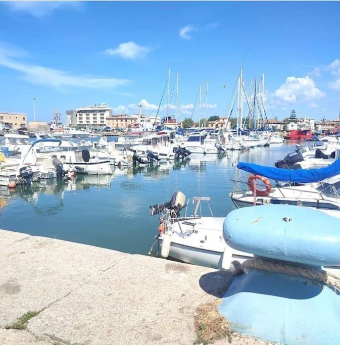 Fiumicino Business&Vacation Apt Wifi Екстер'єр фото
